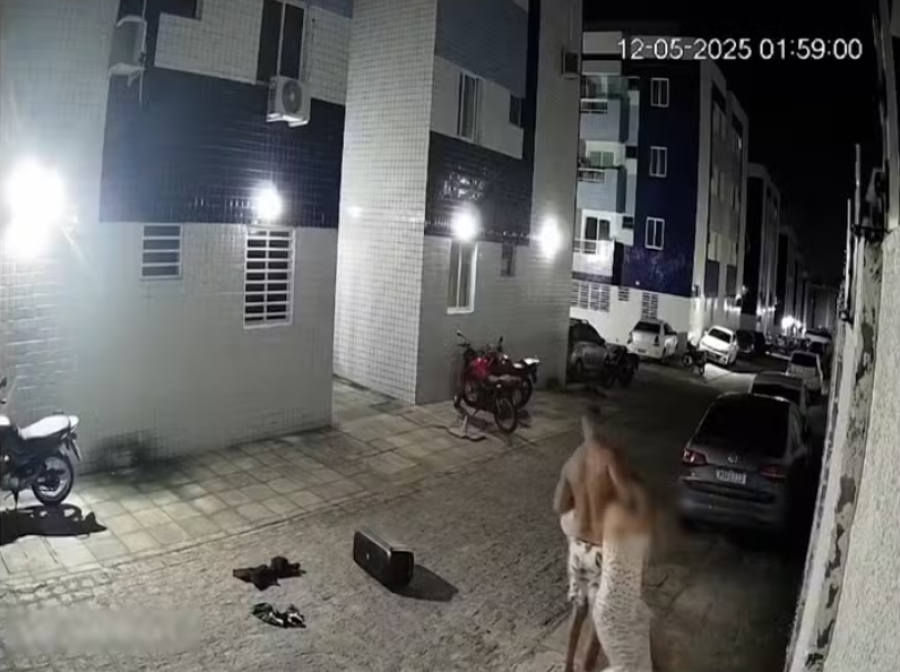 Câmera flagra personal trainer agredindo mulher em condomínio de João Pessoa