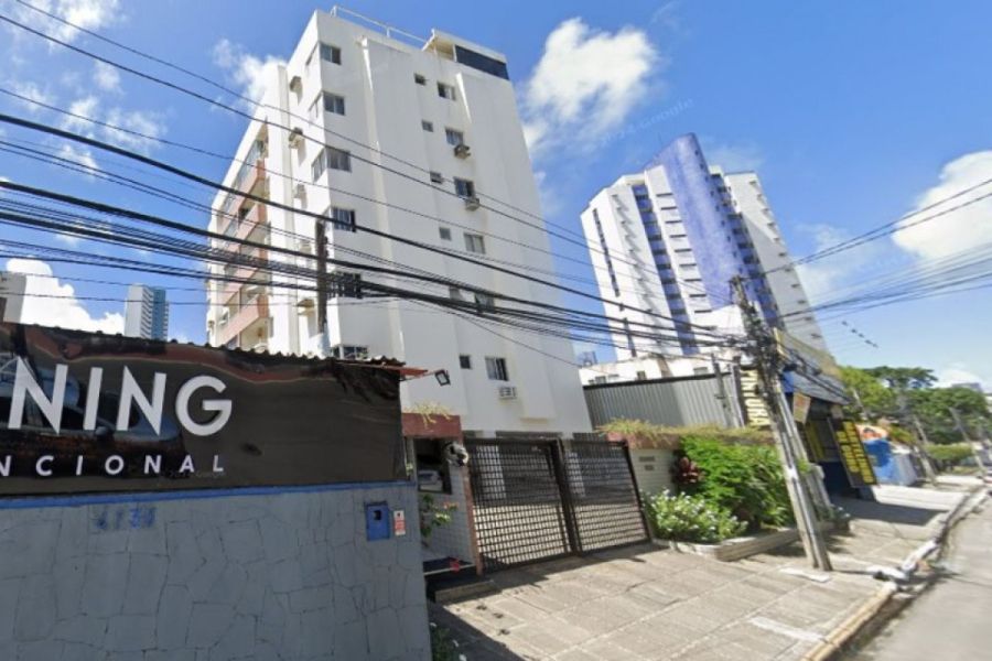 Prédio é interditado em Jaboatão dos Guararapes por risco estrutural