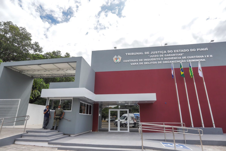 Advogado é preso por desviar R$ 40 mil de condomínio em Teresina