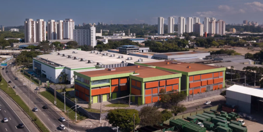 Self-storage desponta como solução para moradores de apartamentos compactos em São Paulo