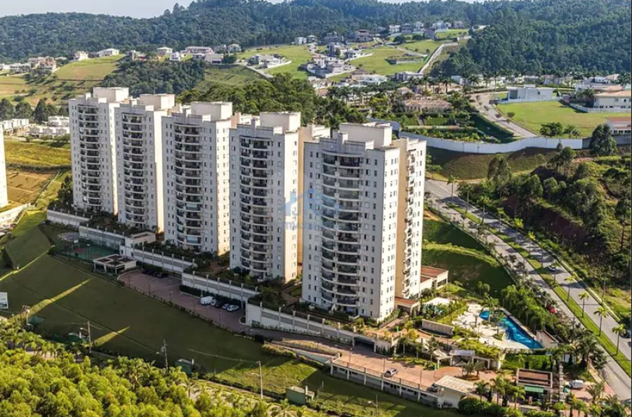 Cidade invisível: Santana de Parnaíba vive entre muros, luxo e isolamento urbano