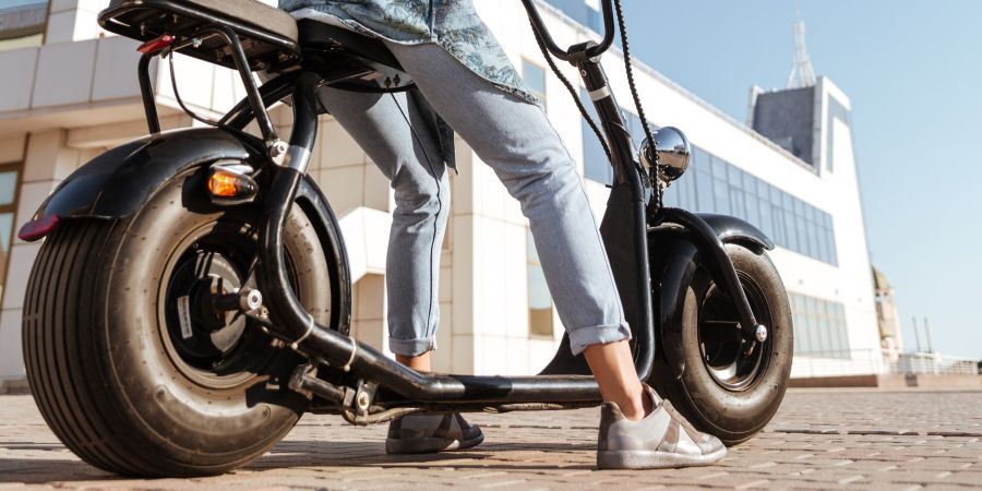 Condomínios reforçam regras para uso de bicicletas elétricas durante férias escolares