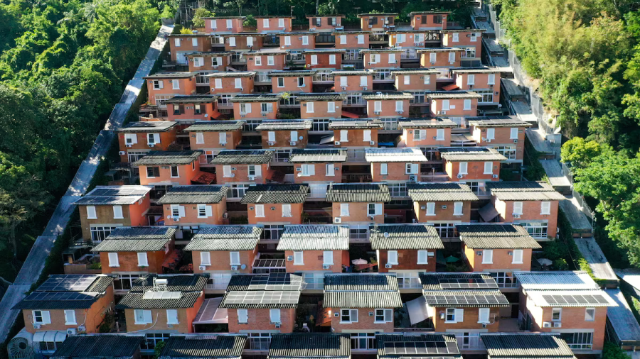 Condomínio inspirado em favelas vira símbolo de alto padrão na zona sul do Rio