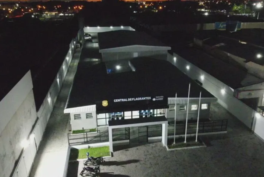 Tráfico delivery: homem é preso durante entrega de drogas em condomínio residencial