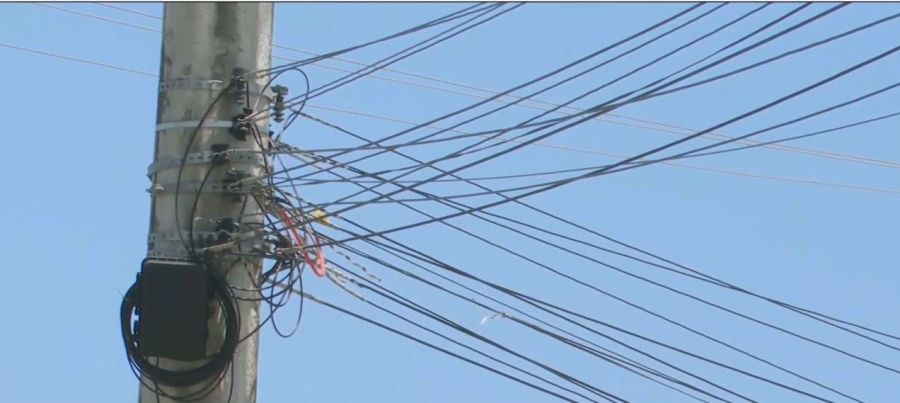 Criminosos cortam internet e impõem serviço clandestino em condomínios da Bahia