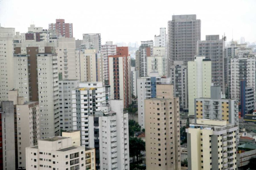Vida em condomínio cresce e exige preparo maior de moradores, alerta especialista