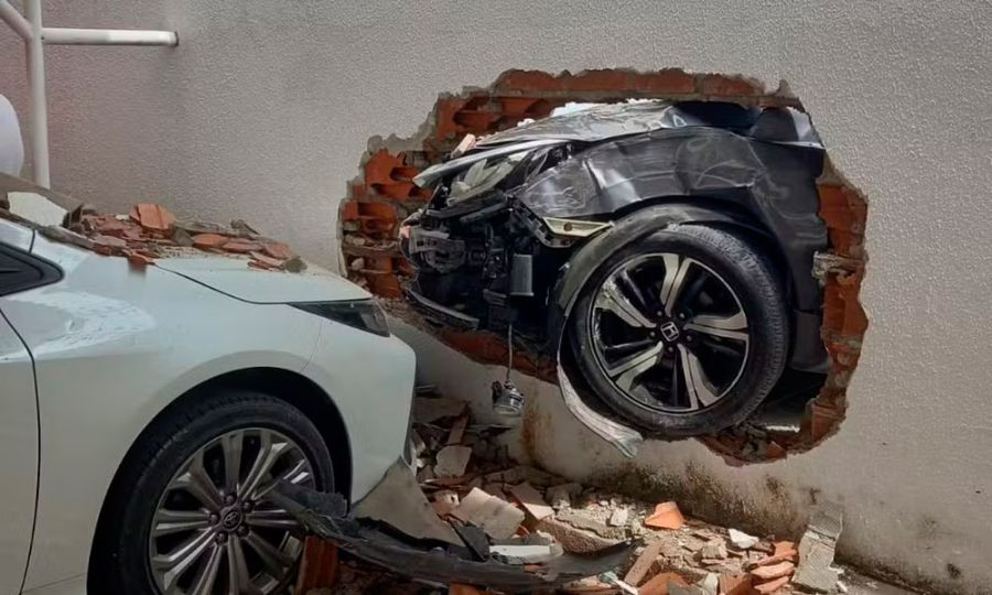 Homem bate em motociclista e atinge muro de condomínio ao tentar fugir em Aracaju