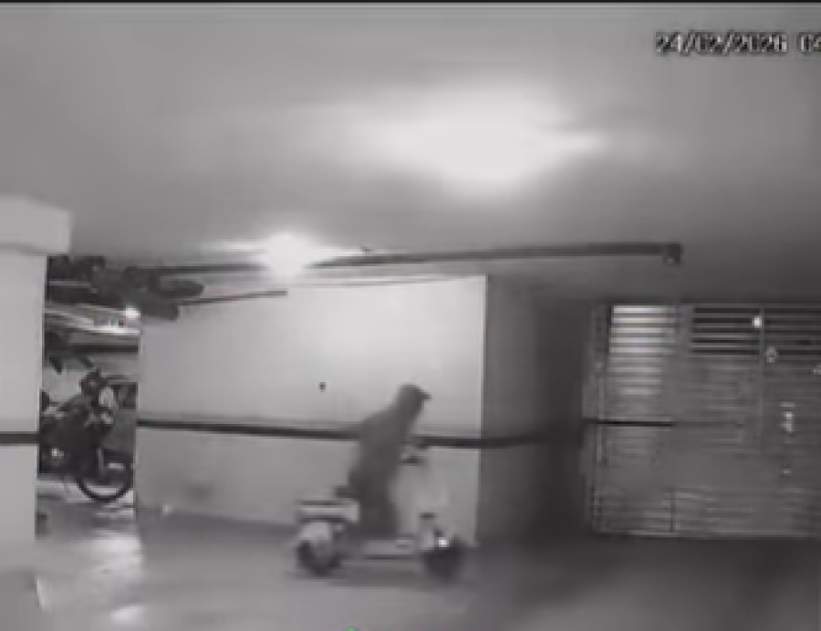 Casal invade condomínio e furta scooter no bairro Novo Mundo em Curitiba