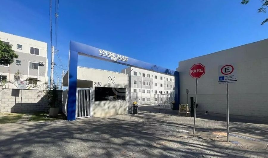 Justiça manda construtora indenizar comprador em R$ 8 mil por infiltrações e mofo em apartamento novo