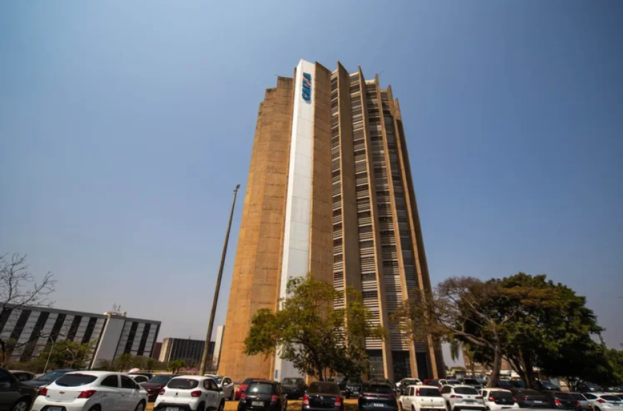 Crédito imobiliário deve crescer até 15% e pode bater recorde histórico em 2026