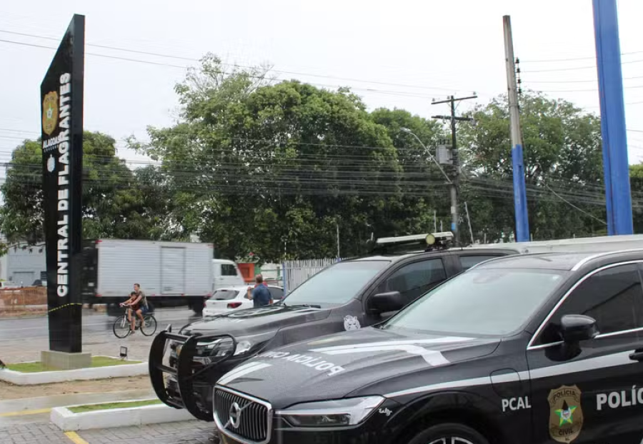 Condomínio em Maceió impede ato sexual na área comum