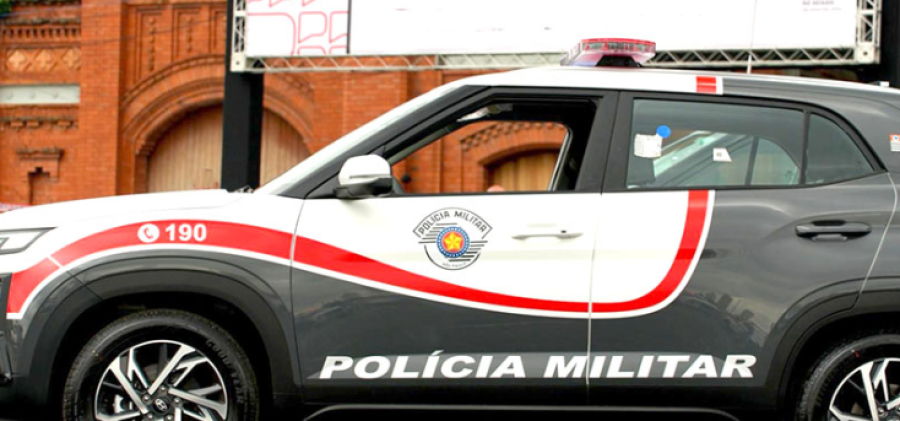 Idosa é encontrada em condições precárias em condomínio e caso é tratado como abandono
