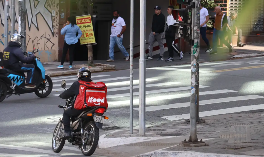 Salvador cria lei para entregas em condomínios e reforça regras de segurança
