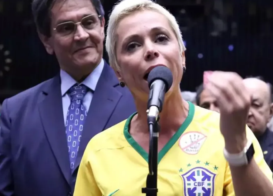 TRE-RJ mantém penhora de apartamento de Cristiane Brasil por dívida eleitoral