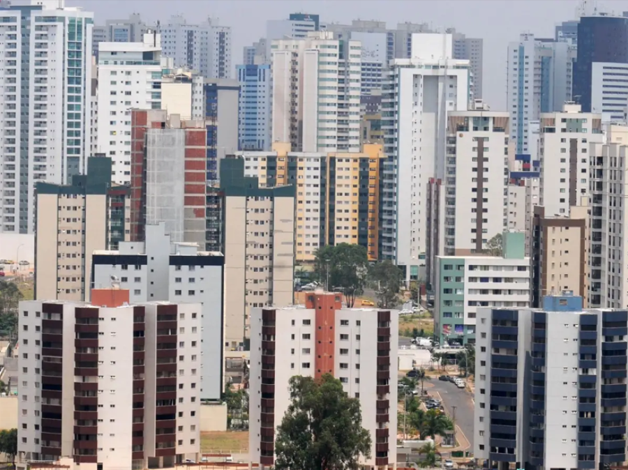 Mercado imobiliário brasileiro consolida transações 100% digitais em 2026