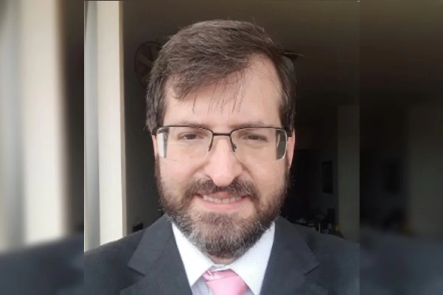 Morador que ameaçou síndica com lixo e pichações é servidor do MPU