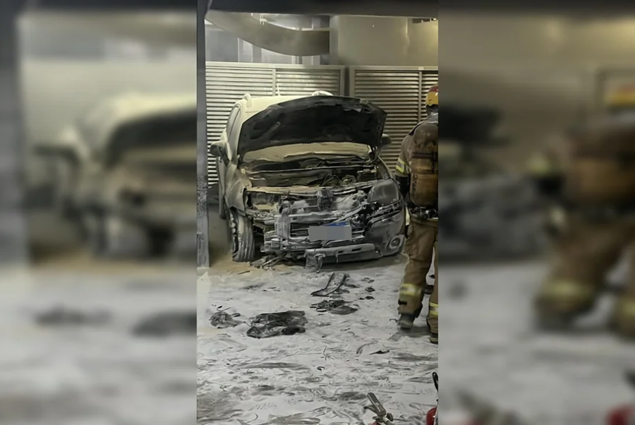 Incêndio em carro dentro de garagem mobiliza bombeiros em condomínio no DF