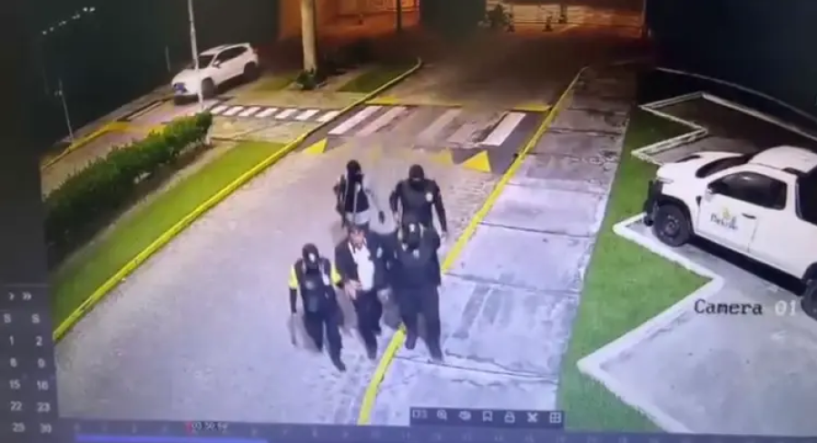 Criminosos se passam por policiais e invadem condomínio para roubar armas na Paraíba