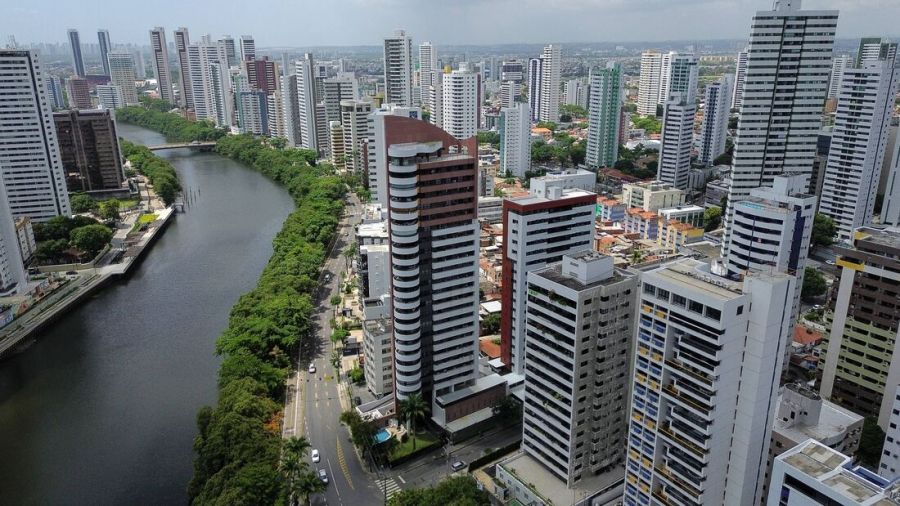 Guia do Condomínio: Dr. Inaldo Dantas esclarece regras de garagem, convivência e direitos dos moradores