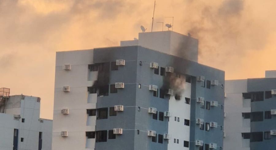 Incêndio atinge apartamento na Tamarineira e mobiliza bombeiros no Recife