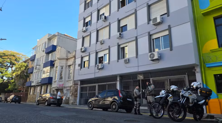 Suspeito de invadir condomínio em Porto Alegre é preso após investigação policial