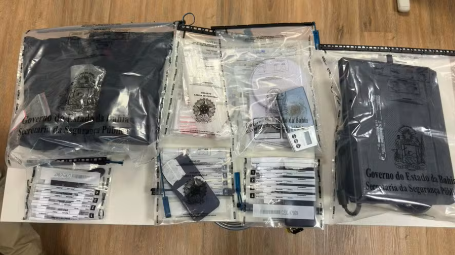 Tráfico em condomínio de luxo: dois suspeitos são presos em operação em Salvador