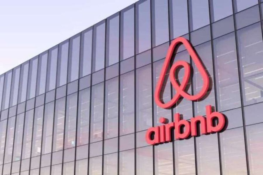 Justiça suspende processos enquanto debate sobre Airbnb em condomínios avança