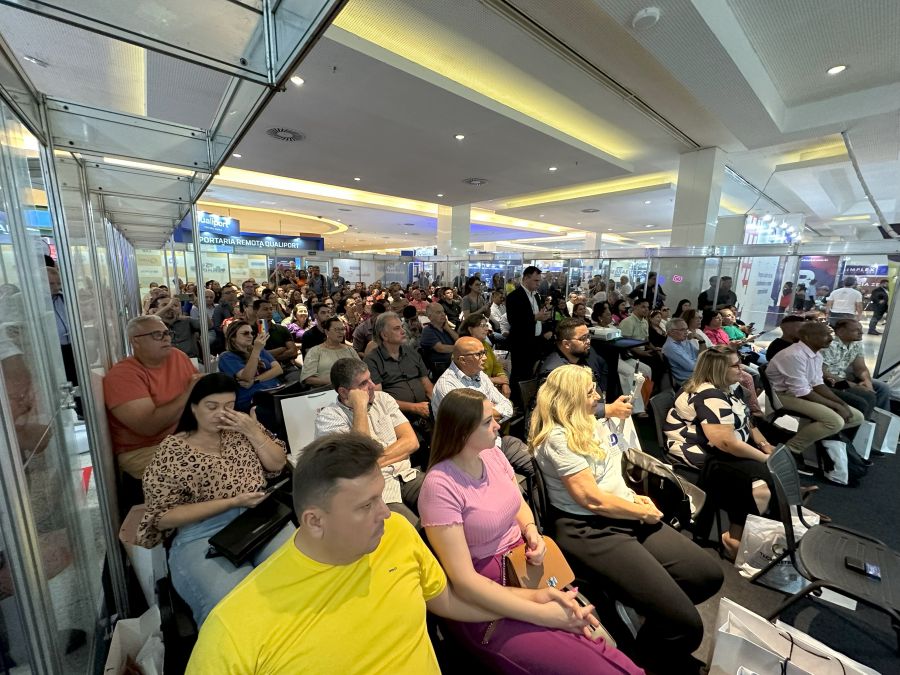Fesíndico 2024 reúne especialistas em gestão condominial no Shopping Rio Mar em Recife