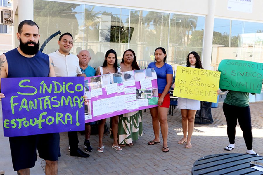 Moradores protestam e denunciam abandono da gestão em condomínio de Valparaíso de Goiás