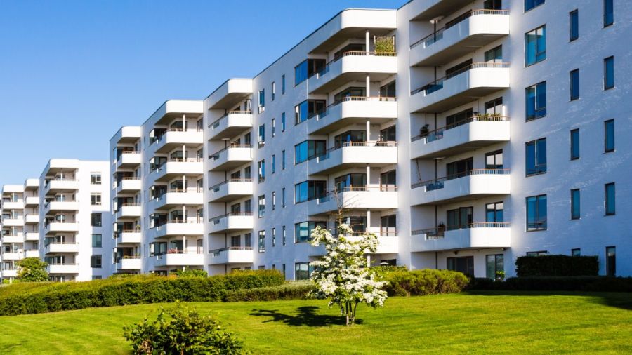 Notificação do CRA sobre registro de síndicos e administradoras gera dúvidas no setor condominial