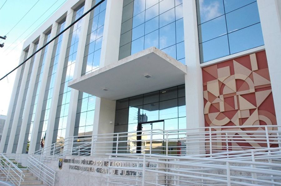 MP investiga possível irregularidade em prédio de Cabedelo por suposto descumprimento da Lei do Gabarito
