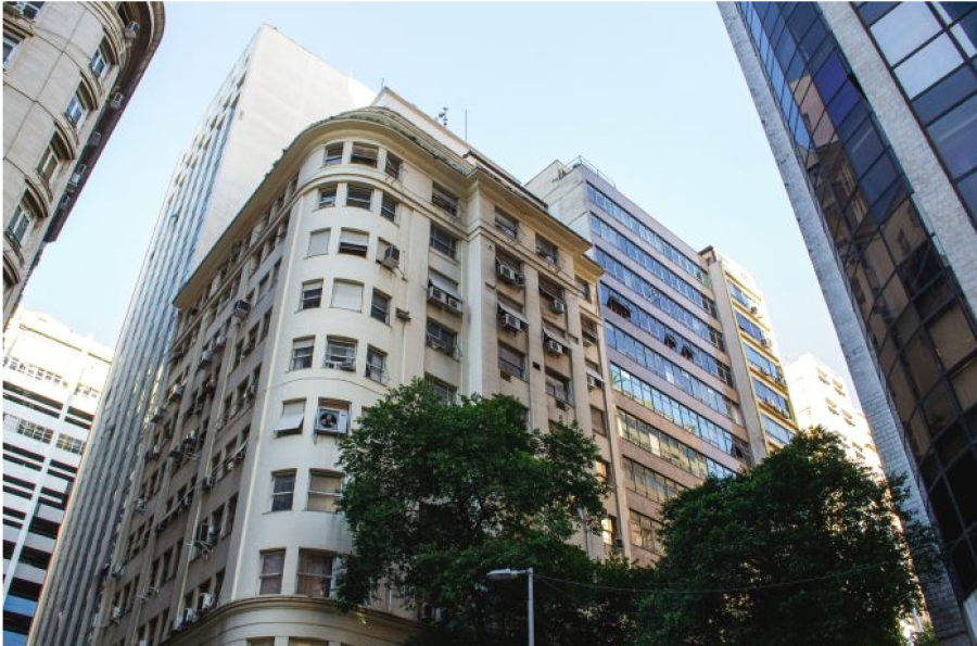 Centro supera Zona Sul e registra maior alta da taxa de condomínio no Rio
