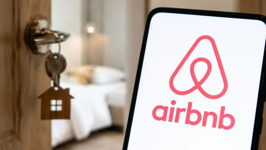 Airbnb movimenta R$ 4,7 bilhões em Florianópolis e amplia impacto no mercado imobiliário e no turismo