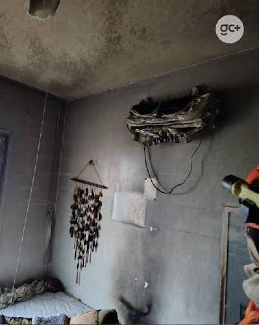 Incêndio atinge apartamento no Cambeba e moradores usam equipamentos do condomínio para conter as chamas