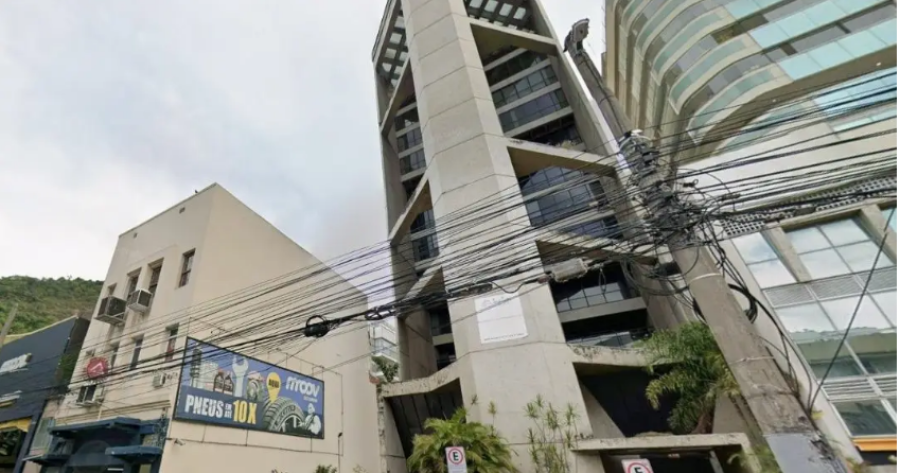 Prédio de nove andares em Botafogo vai a leilão por dívida de IPTU superior a R$ 10 milhões