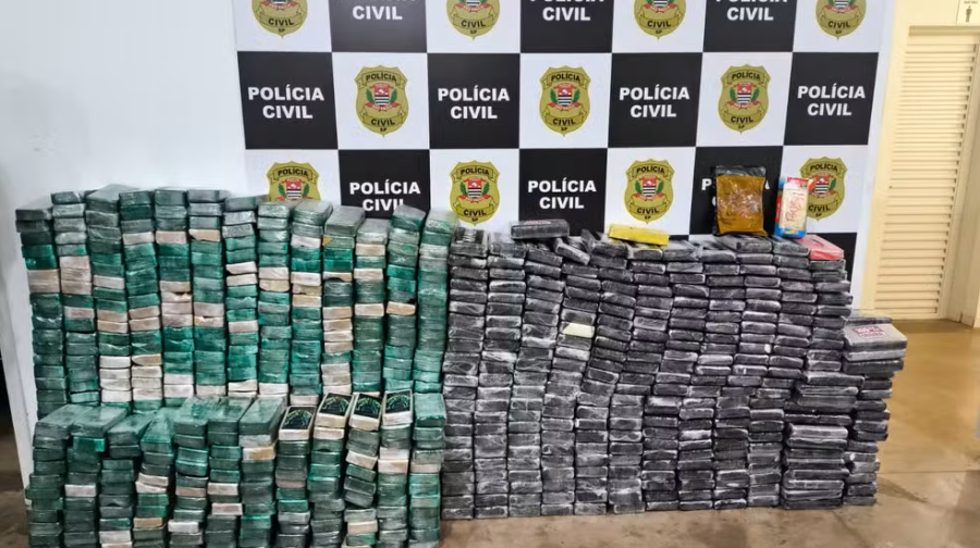 Polícia apreende 700 kg de cocaína em condomínio no interior de São Paulo