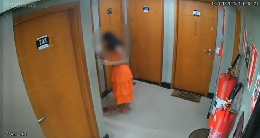 Advogado agride mulher em condomínio e deixa rastro de sangue
