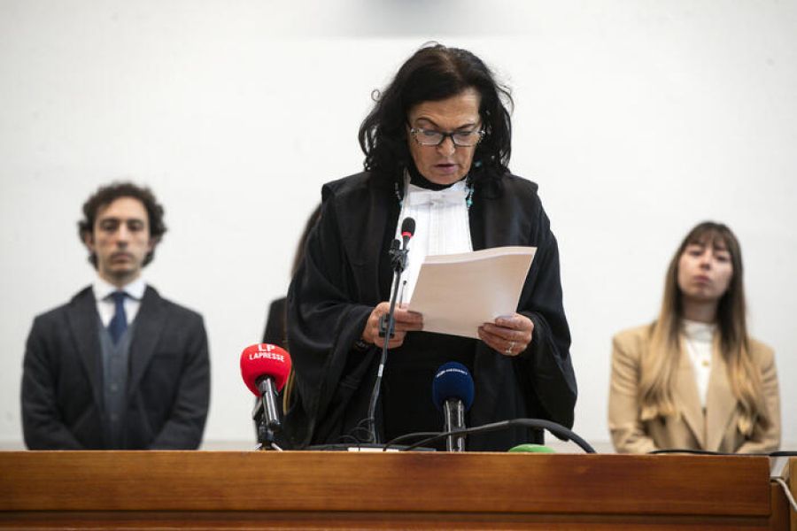 Autor de massacre em assembleia de condomínio na Itália é condenado à prisão perpétua