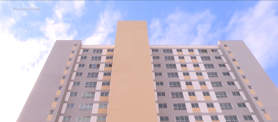 Moradores denunciam construtora por entregar apartamentos com infiltrações e problemas estruturais em São Paulo