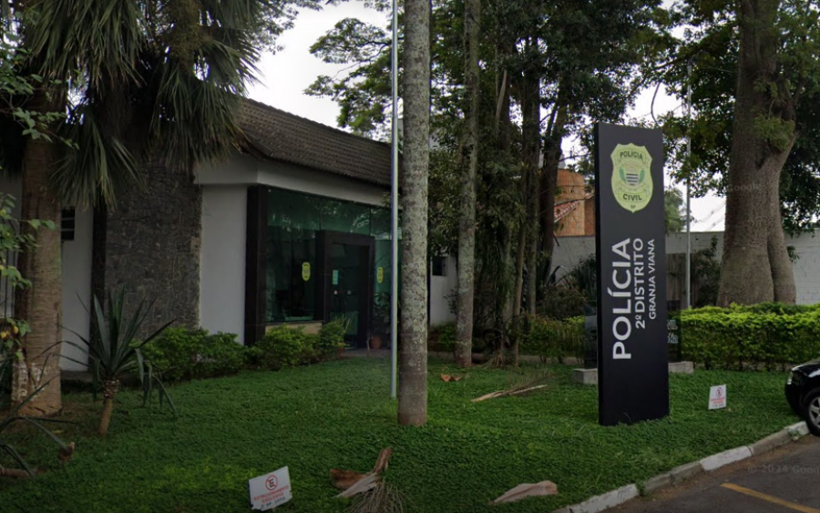 Quadrilha armada invade condomínio na Cotia (SP) e faz moradores reféns durante a madrugada
