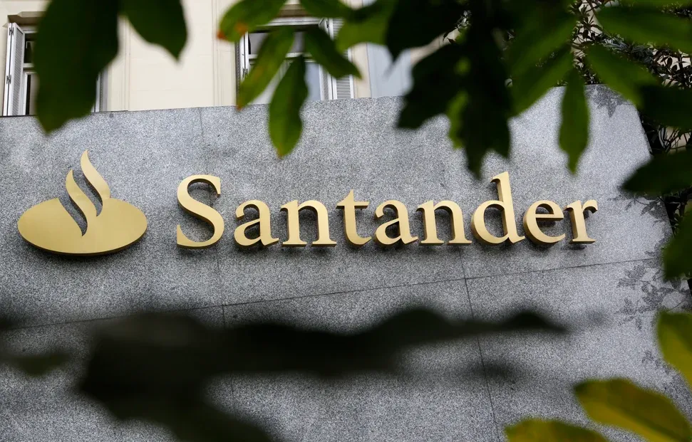 Após Bradesco e Itaú, Santander também eleva juros do crédito imobiliário.webp